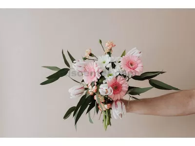 Huile essentielle de girofle Application en cosmétologie et au quotidien