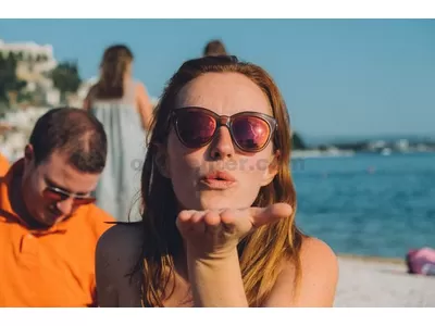 11 meilleures huiles pour les lèvres (propriétés de base, utilisations)